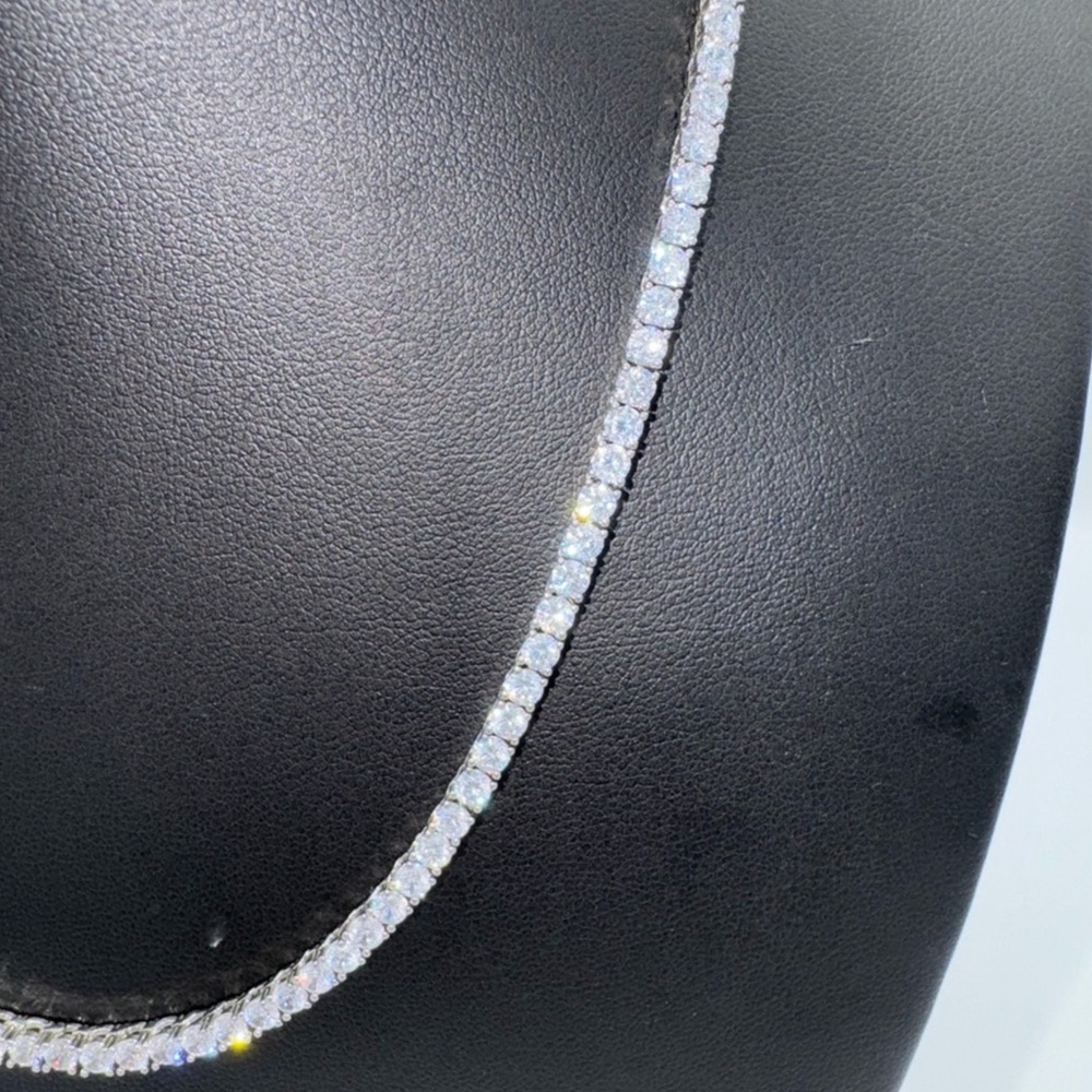 14k 24ct Tennis Necklace - Picture 7 of 9